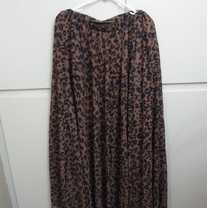 Leopard print brown/tan/black full length skirt
